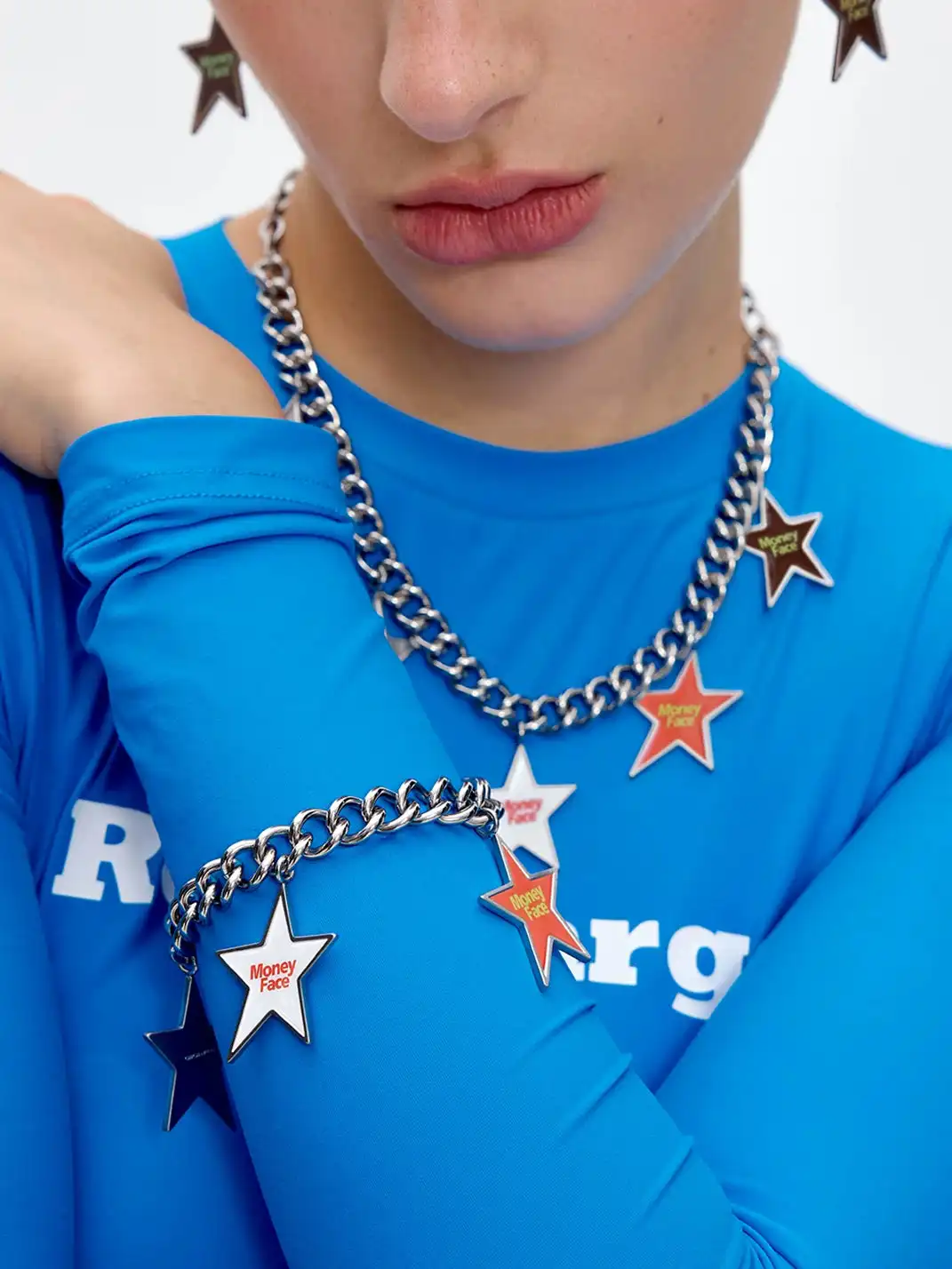 CHICHABOOM | Slogan Print Five-Pointed Star Pendant Cuban Link Bracelet