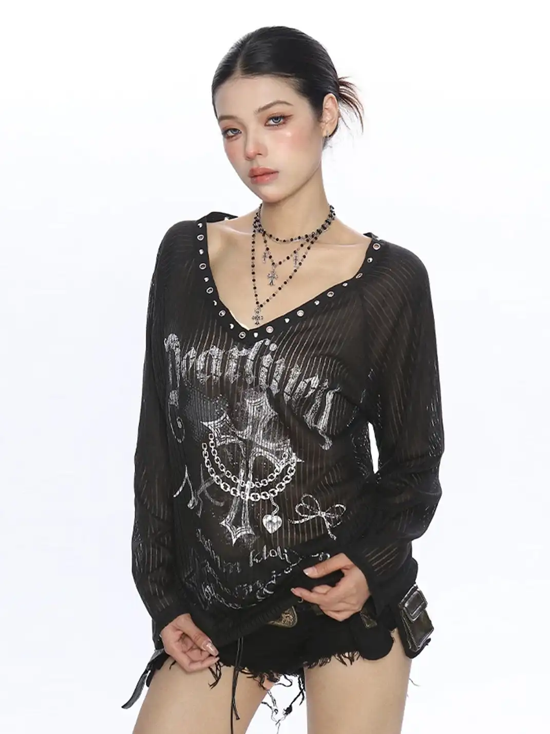 BIGGOLD | Cross Print V-Neck Long Sleeve T-Shirt