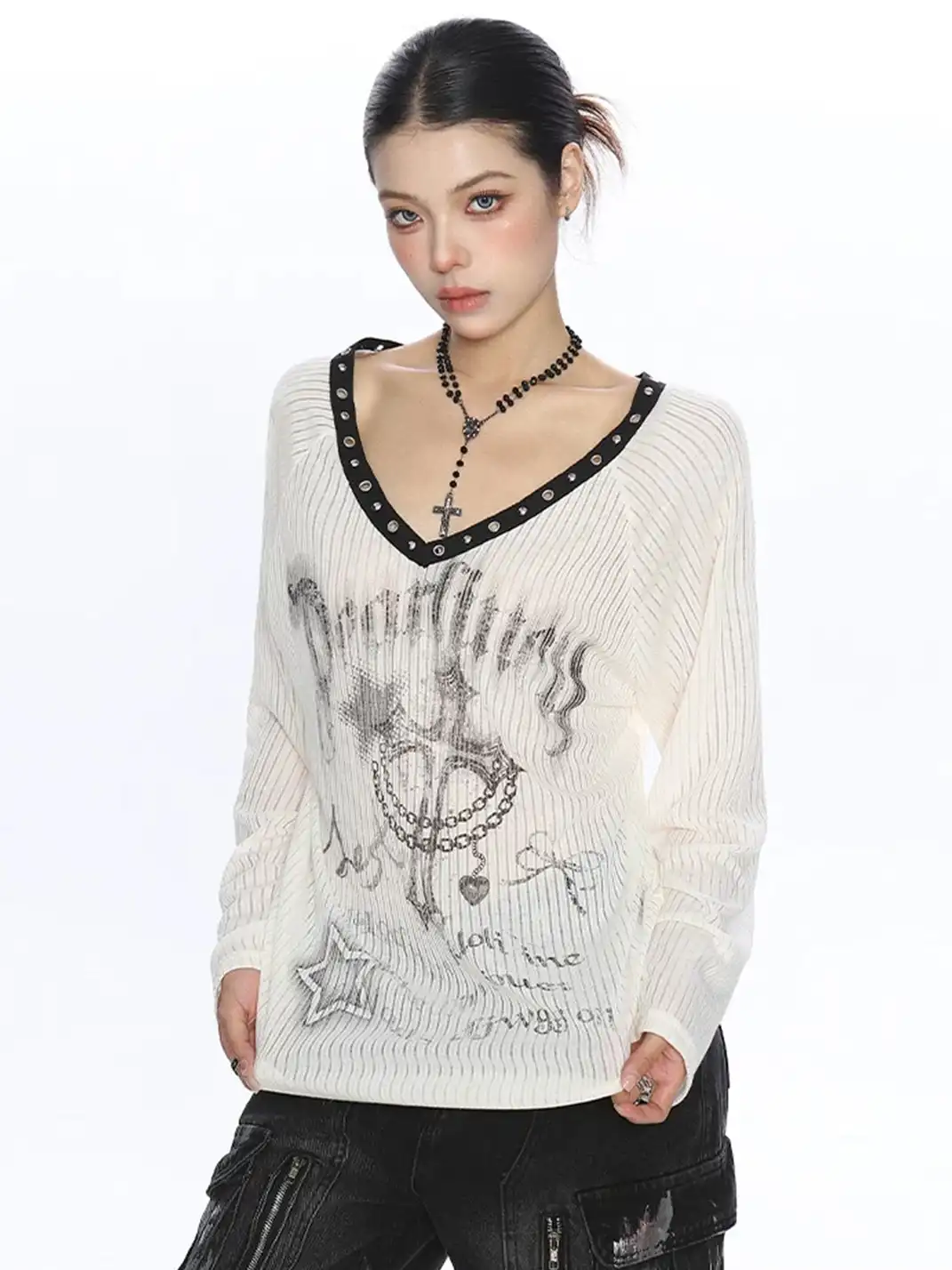 BIGGOLD | Cross Print V-Neck Long Sleeve T-Shirt