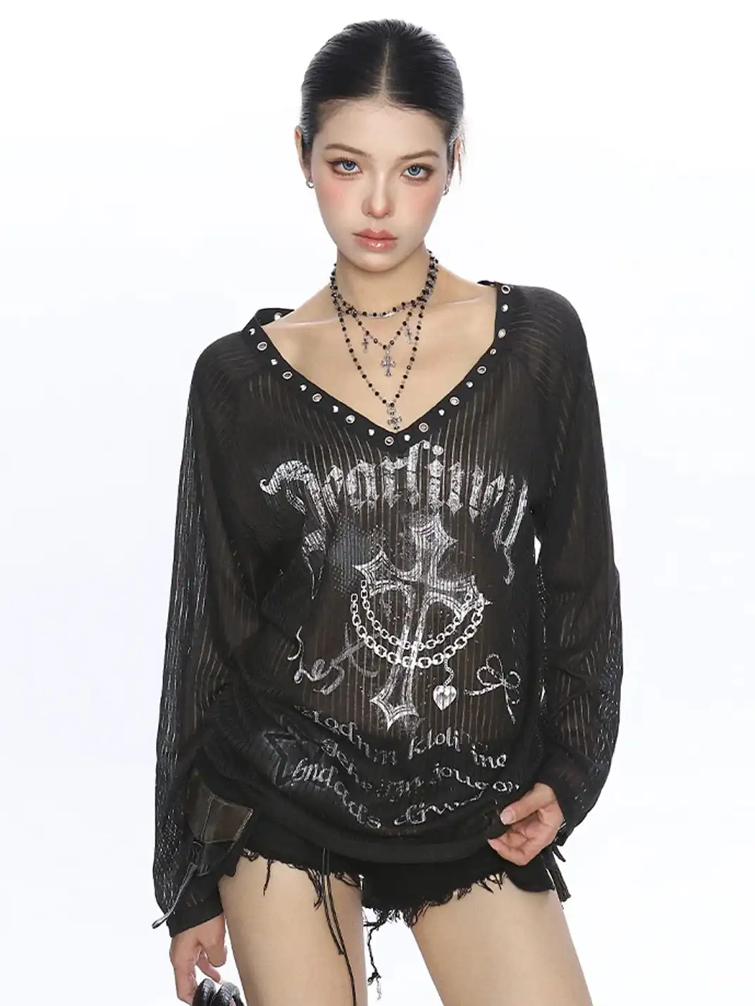 BIGGOLD | Cross Print V-Neck Long Sleeve T-Shirt
