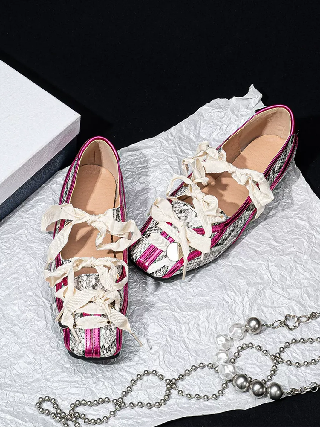 SISTER CURIE | Square Toe Crisscross Strap Ballet Mary Janes