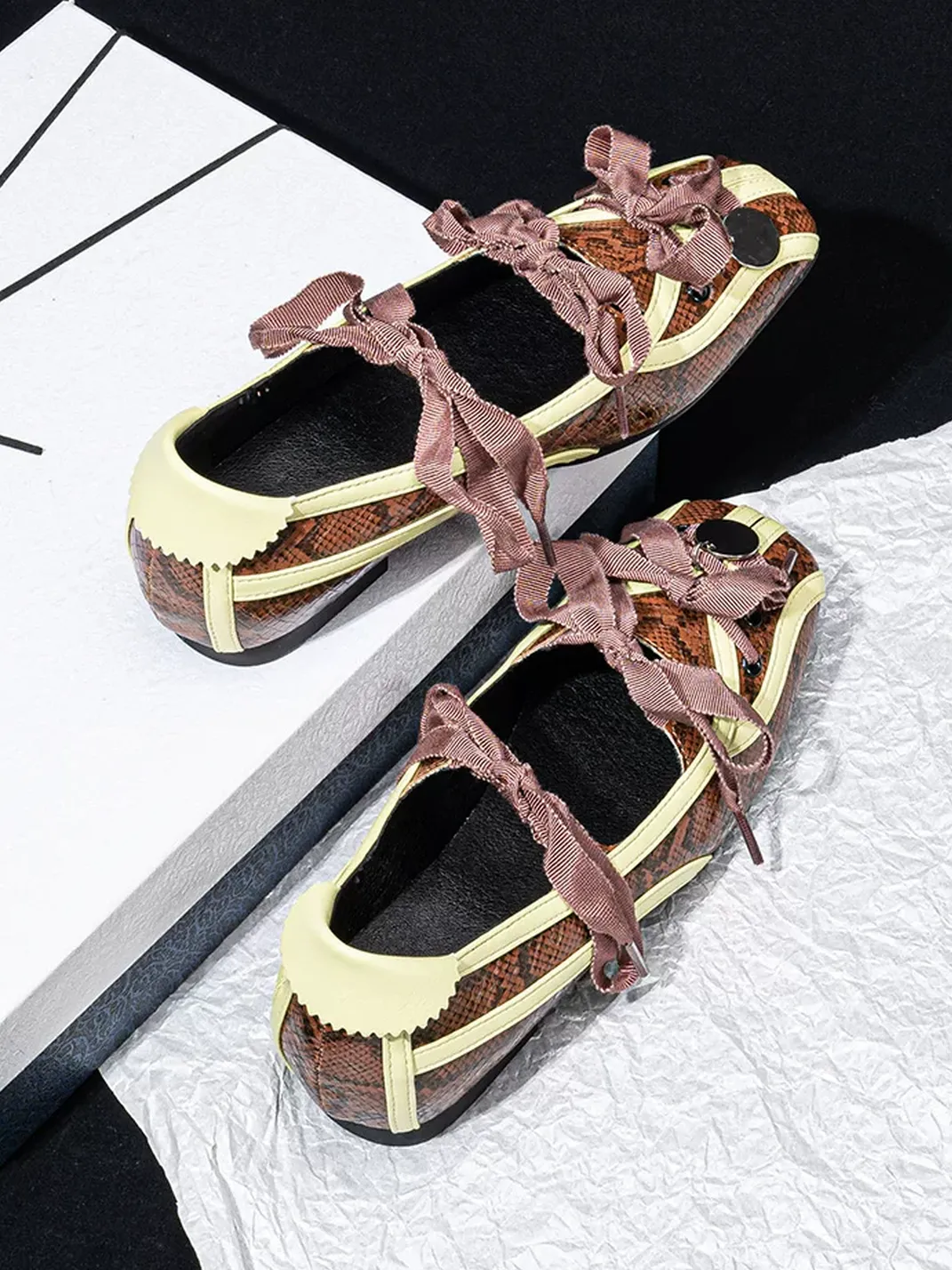SISTER CURIE | Square Toe Crisscross Strap Ballet Mary Janes
