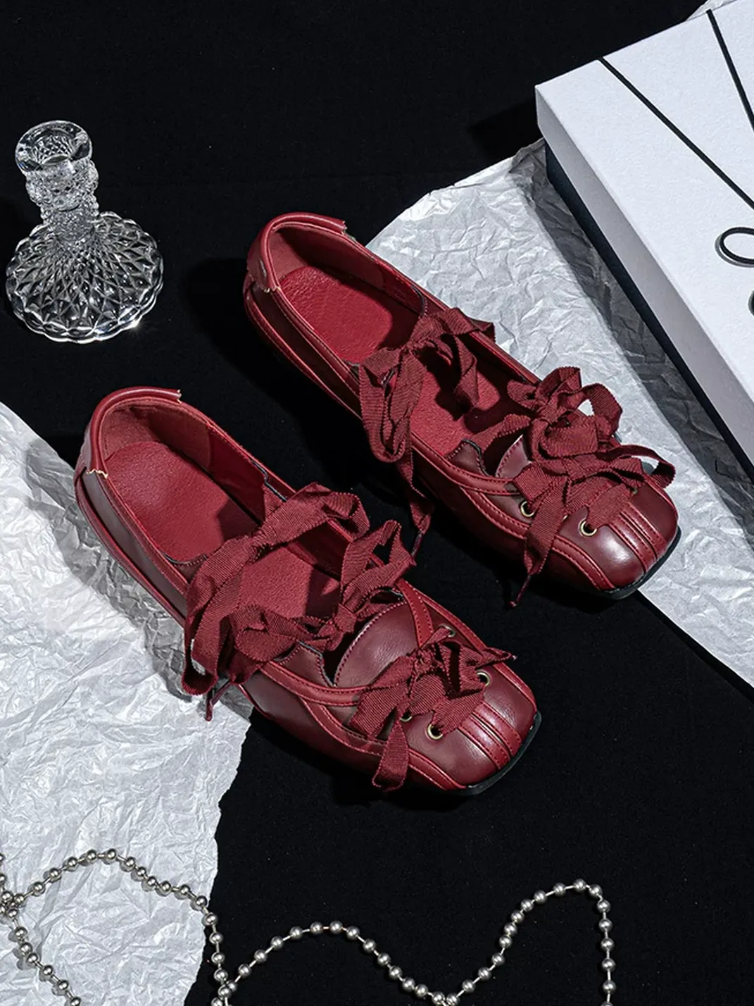 SISTER CURIE | Square Toe Crisscross Strap Ballet Mary Janes