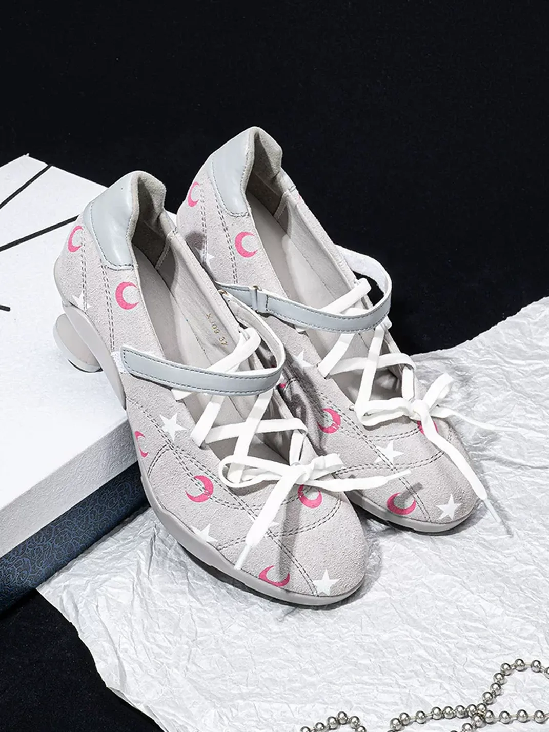 SISTER CURIE | Moon And Star Print Round Toe Mary Janes