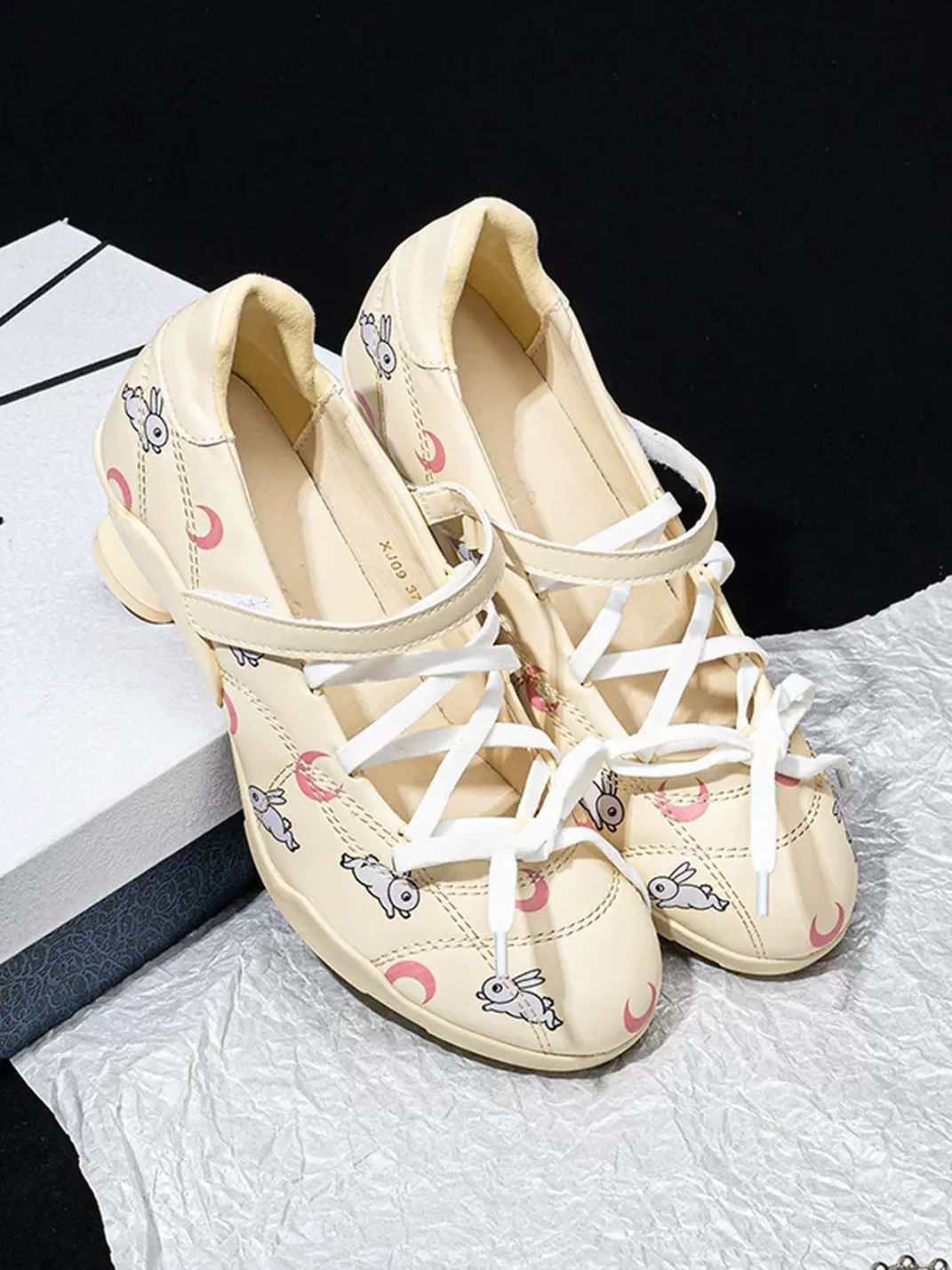SISTER CURIE | Moon And Star Print Round Toe Mary Janes