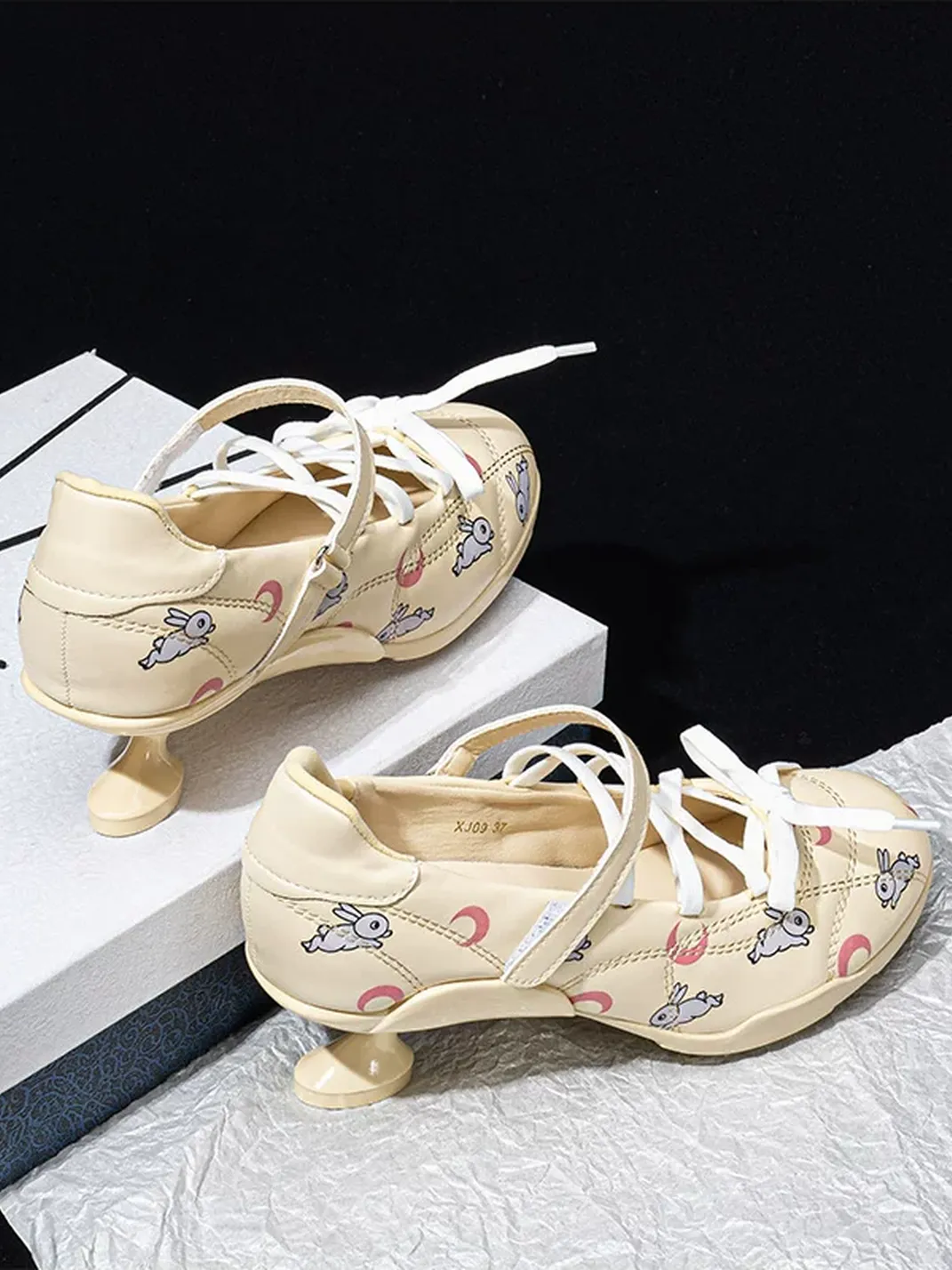 SISTER CURIE | Moon And Star Print Round Toe Mary Janes