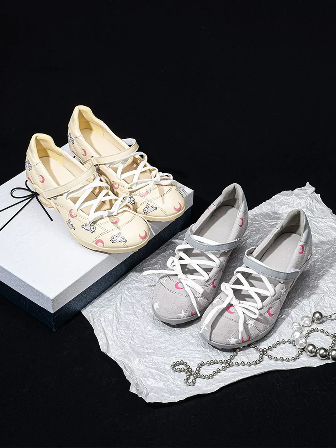 SISTER CURIE | Moon And Star Print Round Toe Mary Janes