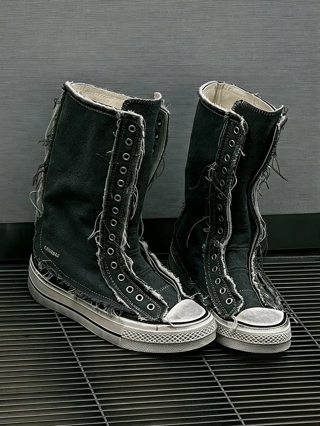 GSL | Distressed Canvas Martin Boots