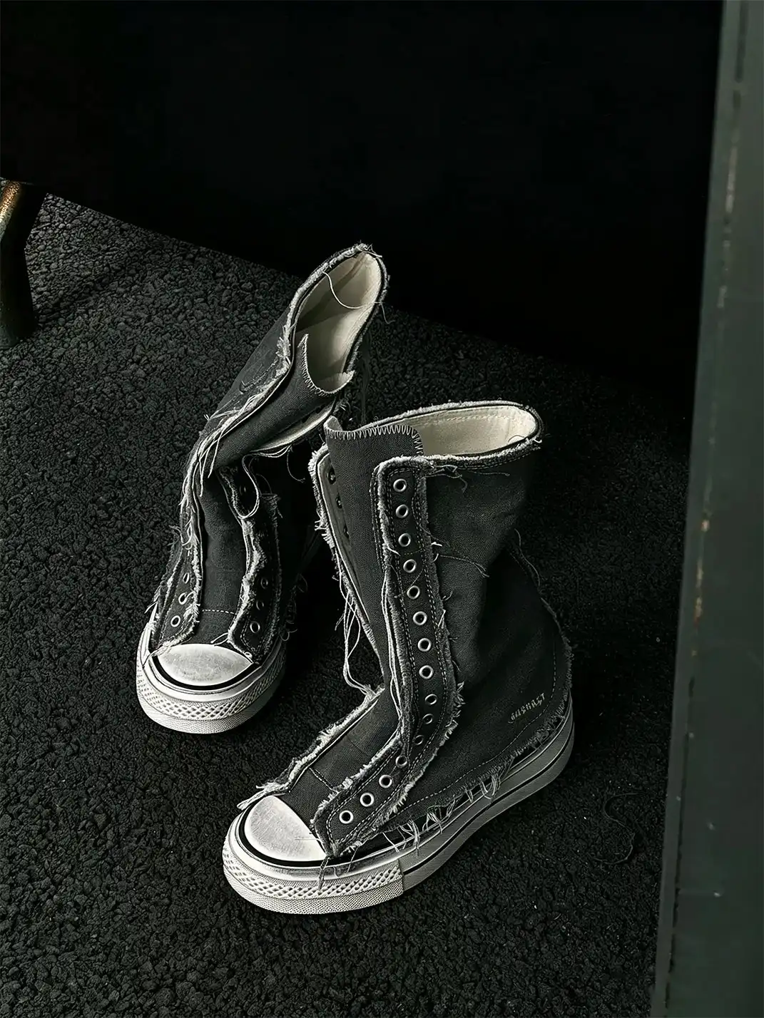 GSL | Distressed Canvas Martin Boots