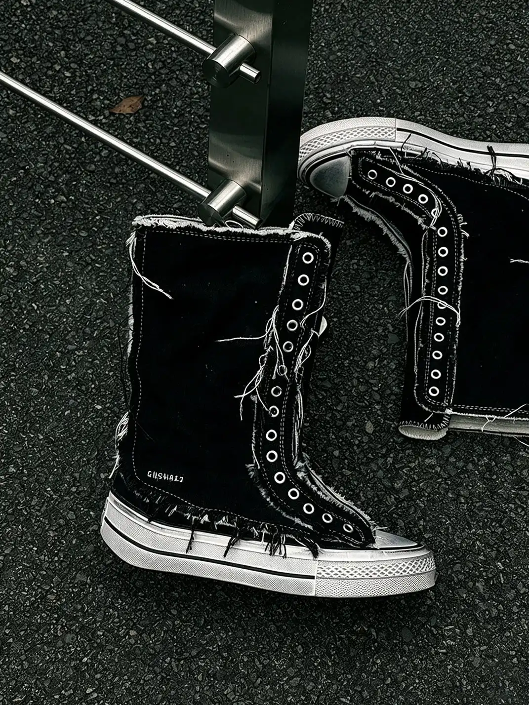 GSL | Distressed Canvas Martin Boots
