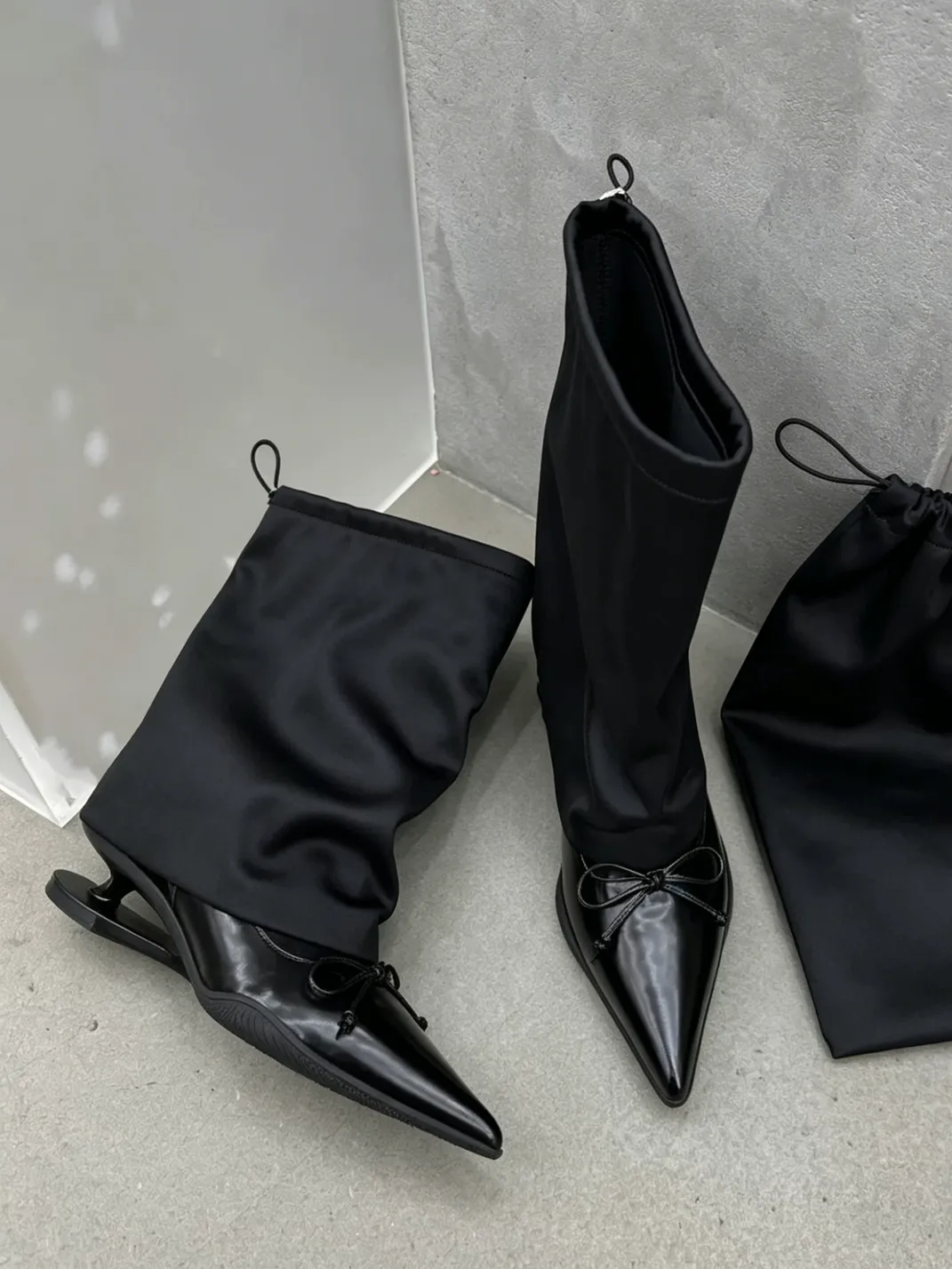RONGRONG BABY | Satin Pointed Toe Ankle Boots