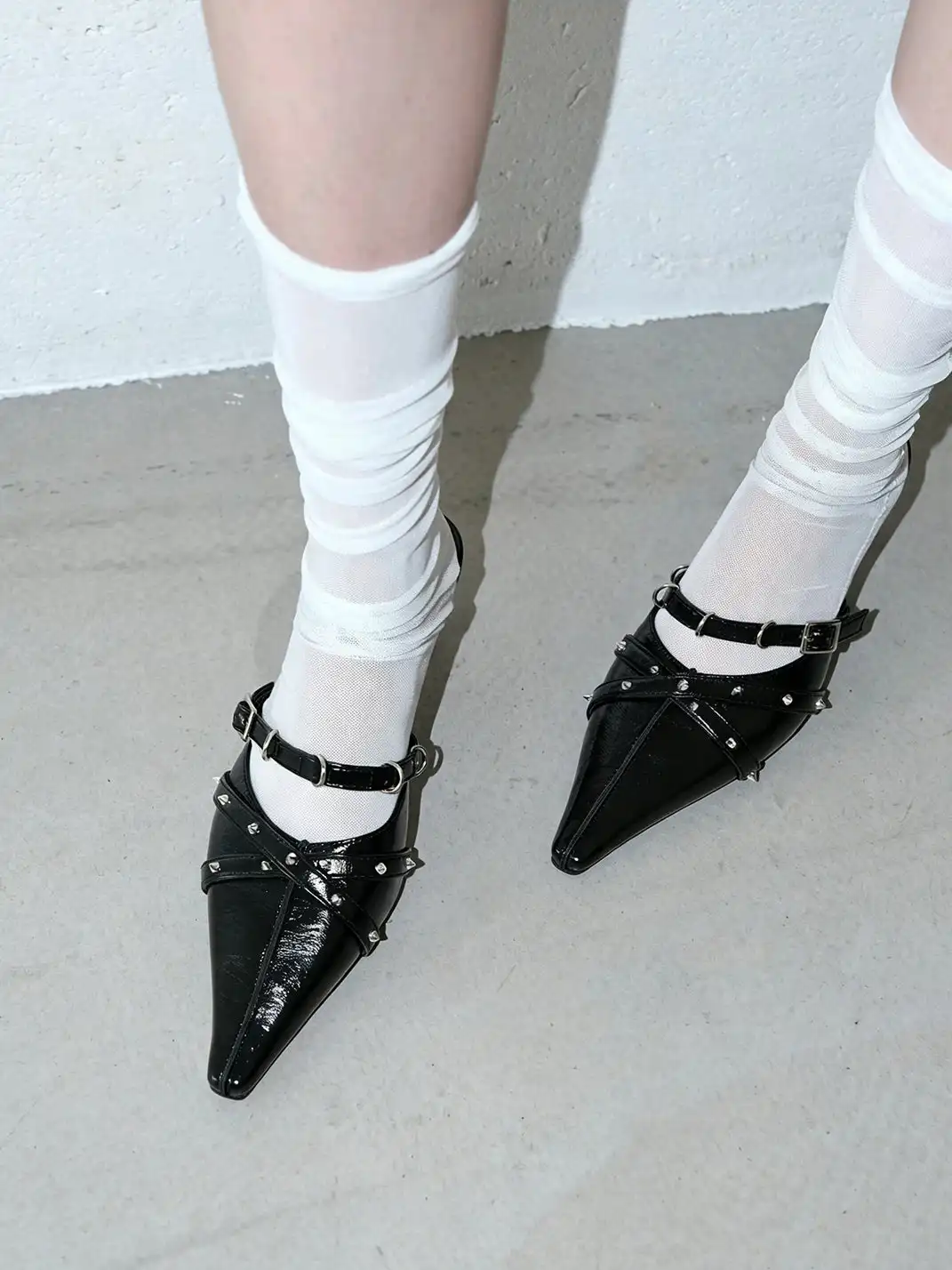 Mooreyu | Stiletto Heels With Rivet Details