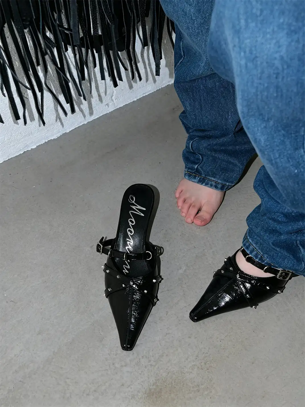 Mooreyu | Stiletto Heels With Rivet Details