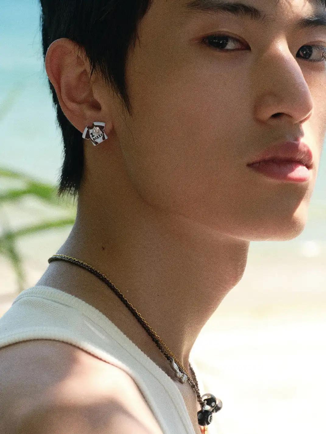 FOMULO | Jersey Zircon Stud Earrings