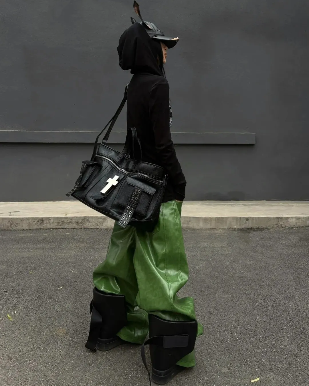 Entropy is the ultimate aesthetic. Shatter the algorithm in these Liquid Metal Coated Wax Pants. Secure your armor at PSYLOS1.COM REBEL WAVE | Liquid Metal Coated Wax Pants Flared Jeans REBEL WAVE丨"╋" Cracked Leather Rivet Belt REBEL WAVE | Cross Pattern Cracked PU Leather Tote Bag #GlitchCore #RebelWave #AvantGarde #Streetwear (5/6)