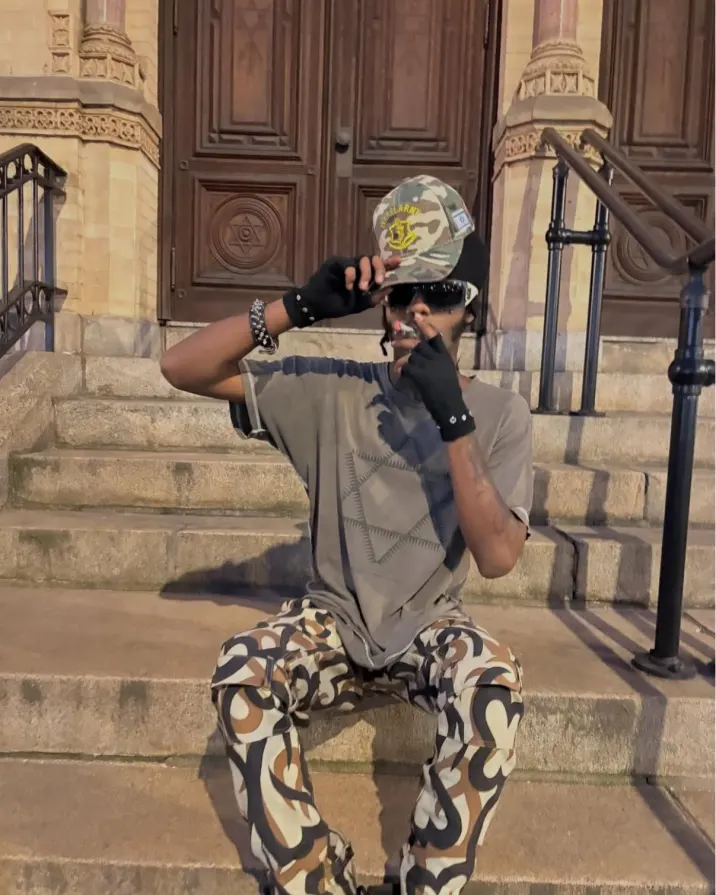 Glitch the simulation. 🕷️ Visual noise for the concrete desert. The Static Noise Cargos defy the algorithm with abstract distortion and heavy-duty chaos. Don't just watch the system fail—be the error code. Secure the payload via Link in bio BE A DEVIL丨SANSKRIT FINGERLESS GLOVES PUNK STYLE #beadevil #avantgarde #streetwear #grunge #fashiontiktok #subversive #chaos #outfitinspo (3/3)