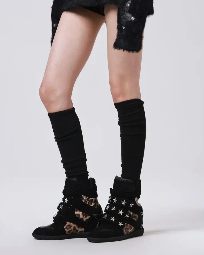 WHO NEEDS THISSS? NOW AVAIBLE at PSYLOS1.COM DETW #avantgarde #cyberfashion #subversive #chrome #detw (5/5)