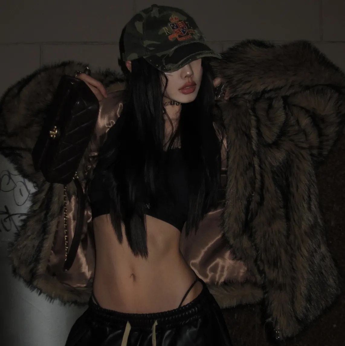 @hanyuc wear REGEN ZONE 24fw Washed to do old destruction camouflage badge embroidery erosion bent along baseball cap link in bio #fashion (2/6)