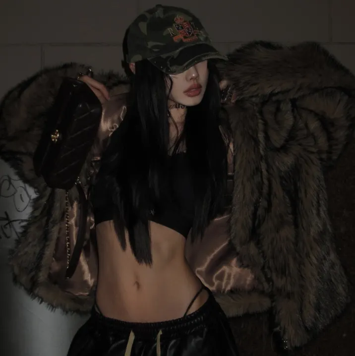 @hanyuc wear REGEN ZONE 24fw Washed to do old destruction camouflage badge embroidery erosion bent along baseball cap link in bio #fashion (2/6)