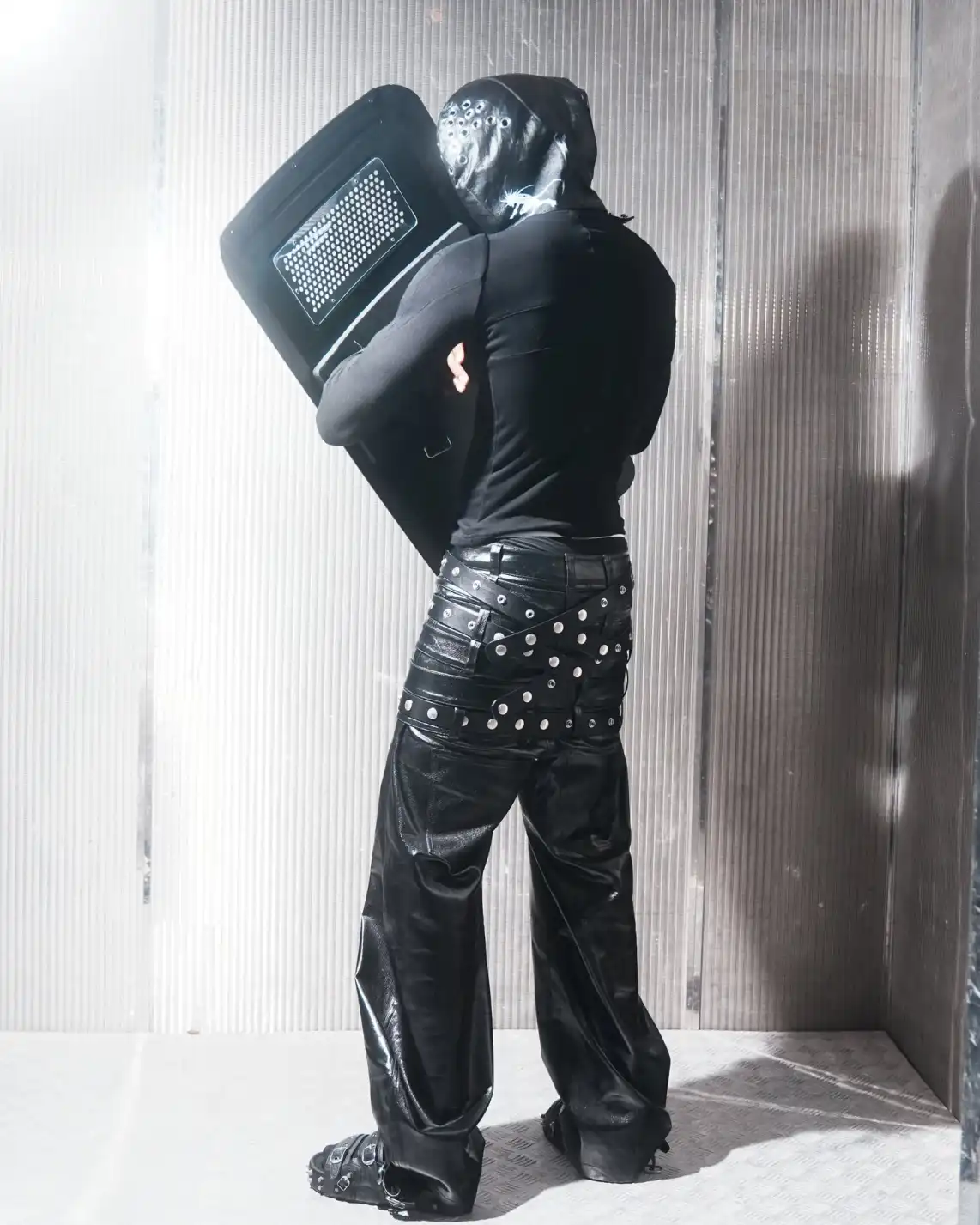 One waist wasn’t enough. Reality wasn’t either. Dress like you reject the default setting. 📸 @iamjulezjsmith Tap in psylos1.com REBEL WAVE | Multi-Waist Coated Biker Pants #Rebelwave #psylos1 #BikerPants #RejectNormal #StyleMutant #AvantGarde (4/6)