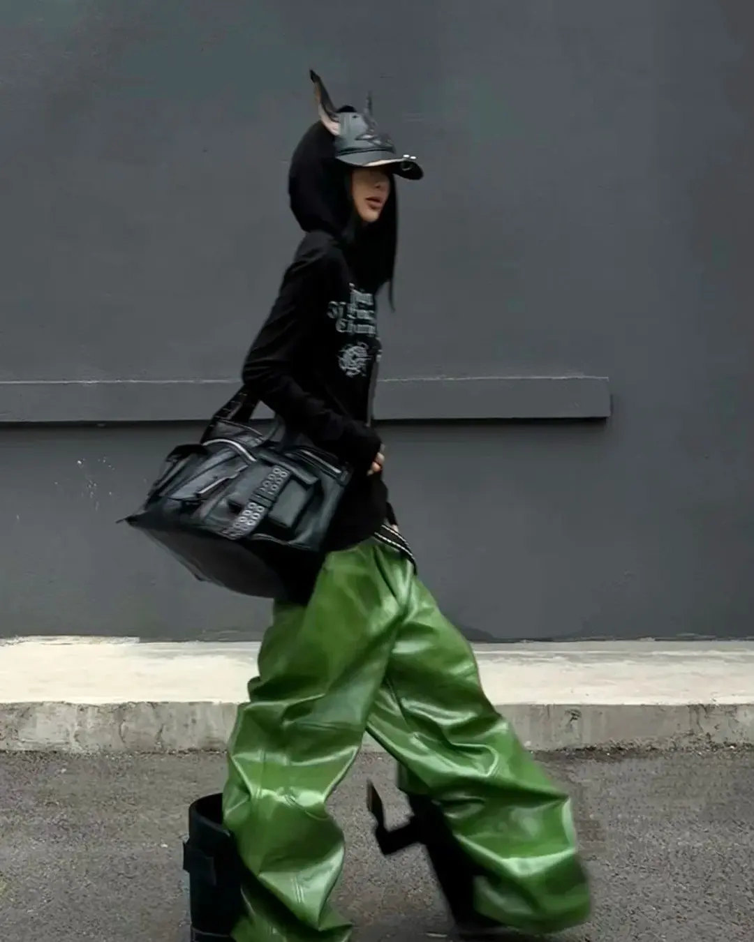 Entropy is the ultimate aesthetic. Shatter the algorithm in these Liquid Metal Coated Wax Pants. Secure your armor at PSYLOS1.COM REBEL WAVE | Liquid Metal Coated Wax Pants Flared Jeans REBEL WAVE丨"╋" Cracked Leather Rivet Belt REBEL WAVE | Cross Pattern Cracked PU Leather Tote Bag #GlitchCore #RebelWave #AvantGarde #Streetwear (3/6)