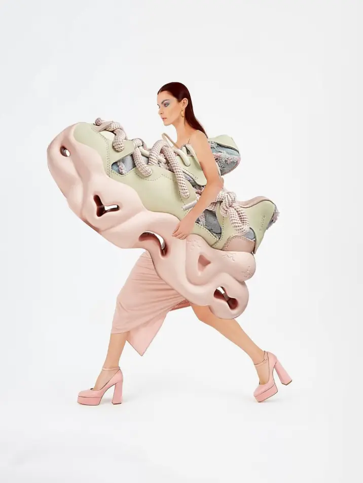 🌀 WALK INTO ANOTHER DIMENSION 🌀 When fashion dreams bigger than reality—meet the #XMZY Not just sneakers. They’re wearable illusions. 💥 Powered by oversized rebellion. 🧠 Laced with surrealist swagger. 🚶♀️ Modeled by those who refuse to walk the same. Step out, stand out. #psylos1 #psylos1me #psylos1andme #sneakers #sneakerhead #sneakerholics #shoeaddict #fashioninspo #grwm #newarrivals #fashionicon #fashioninspo #cutshoes (2/5)