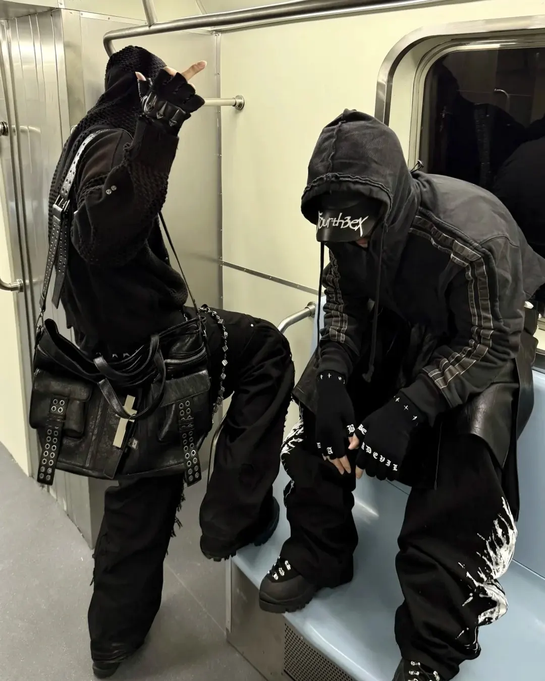 Body logged out. Signal still running. Do not wake. Christmas Sale Now Live at PSYLOS1.COM Search REBEL WAVE at PSYLOS1.COM for more #glitchcore #darkstreetwear #posthuman #nightcore #psylos1 (2/7)