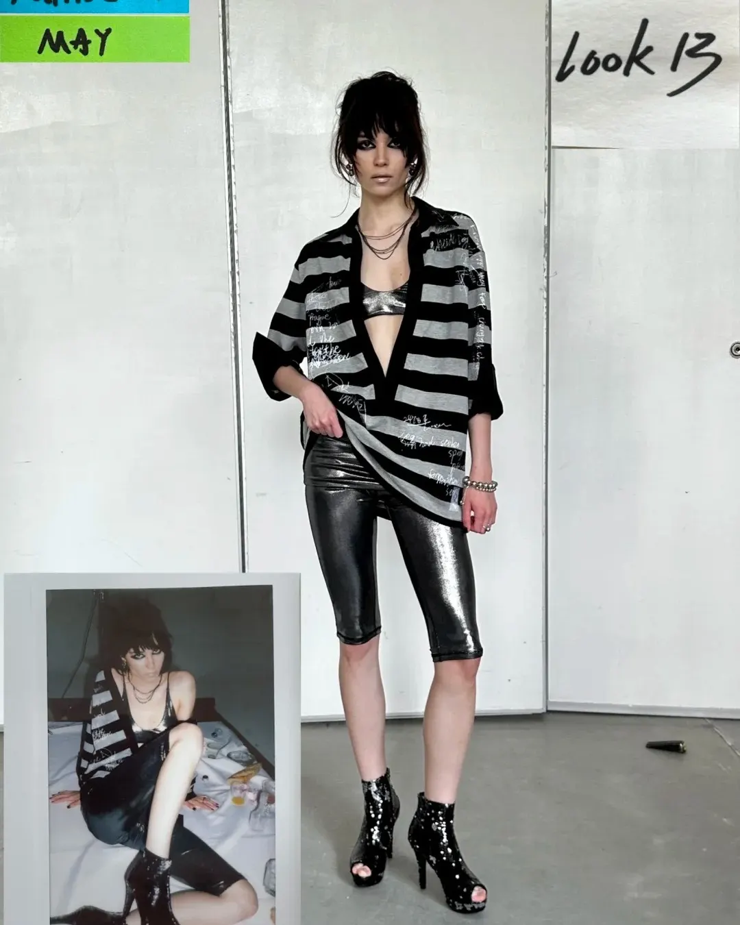 Chaos theory stitched into existence. 🧪 The sculptural headpiece signals the final transmission before the system crashes. Wear the noise at psylos1.com #FULLTIDE #AvantGarde #DeconstructedFashion #PunkCouture #WearableArt (3/9)