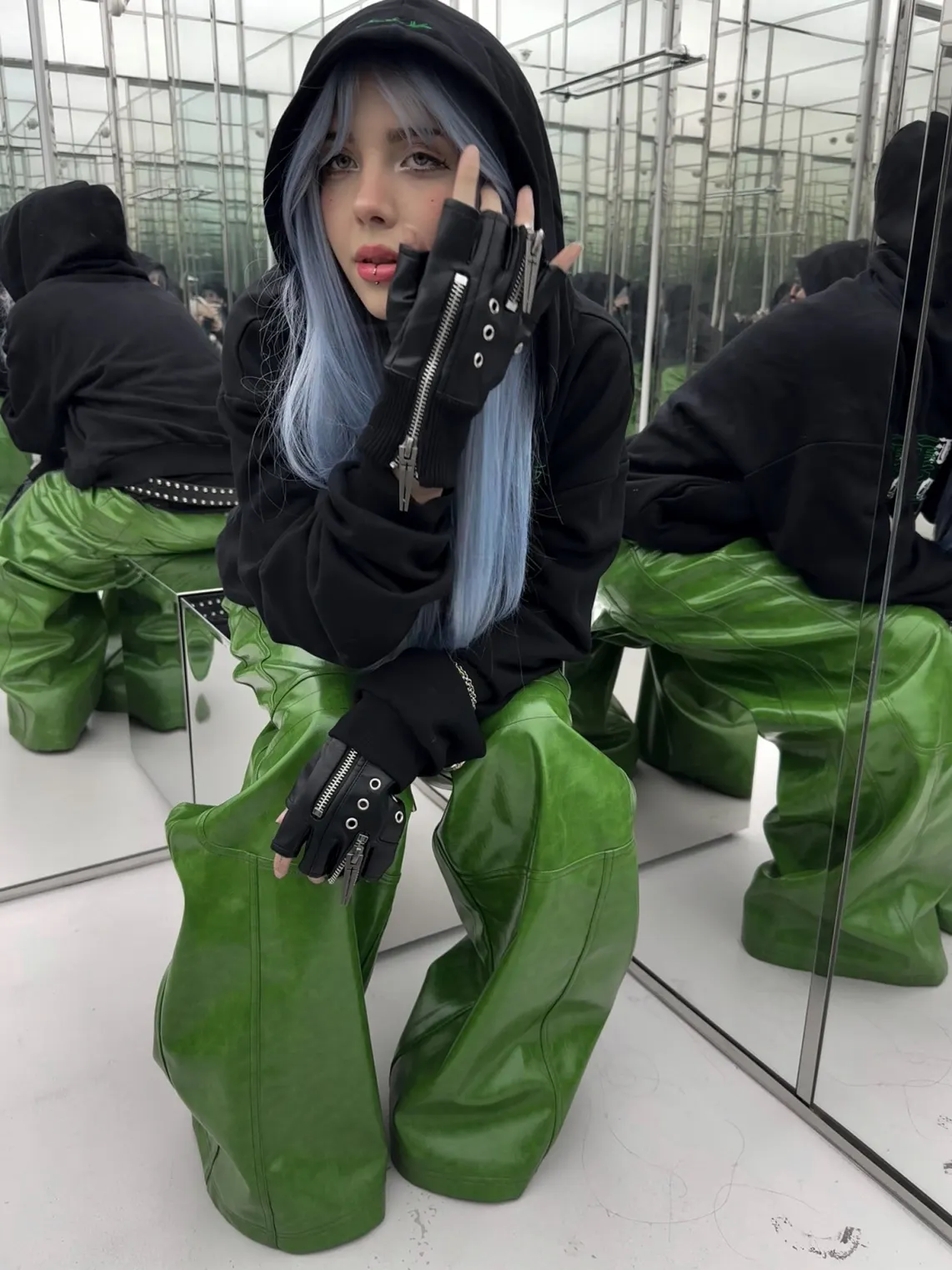 A new mutation hits the street. Liquid shine, sculpted volume — built for the bold. ⚡ New drop now live at psylos1.com REBEL WAVE | GREEN LIQUID LEATHER WIDE-LEG PANT #REBELWAVE #psylos1 #newdrop #streetavantgarde #darkfashion #futureaesthetic (3/4)
