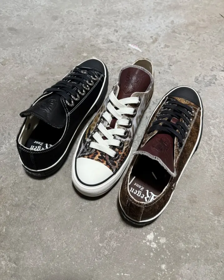 Normality is a glitch in the simulation. Break the algorithm with chrome-dipped armor. Secure your loadout at PSYLOS1.COM REGEN ZONE | Leopard Print Gradient Retro Canvas Shoes #CyberY2K #DarkWear #AvantGarde #Futurism #psylos1 (3/4)
